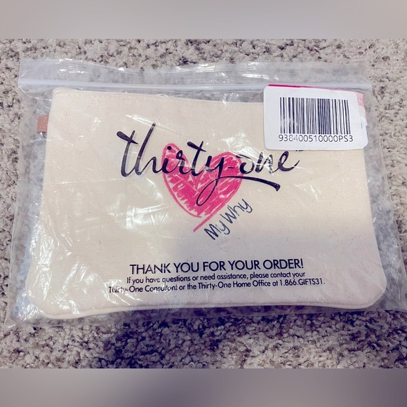 Thirty One Canvas Zipper Pouch Bag  10x6 Inspirational Personalization NEW - Picture 2 of 7